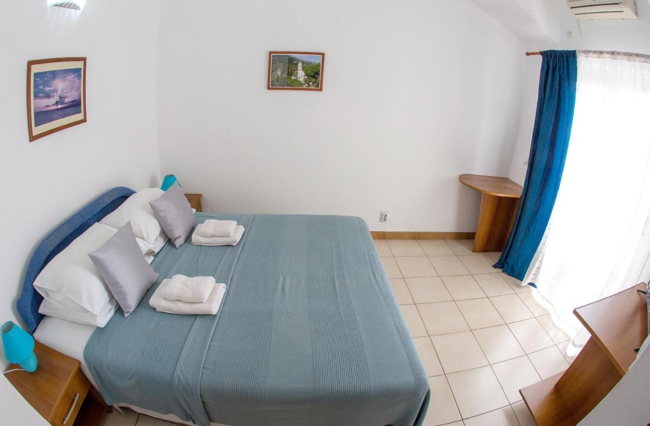 بودفا Apartments & Rooms Nikolic المظهر الخارجي الصورة