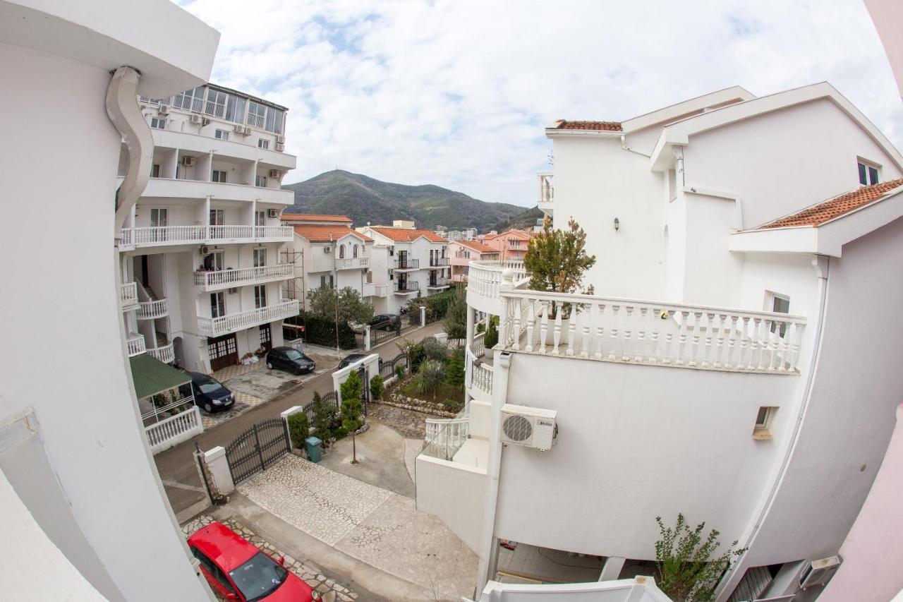 بودفا Apartments & Rooms Nikolic المظهر الخارجي الصورة