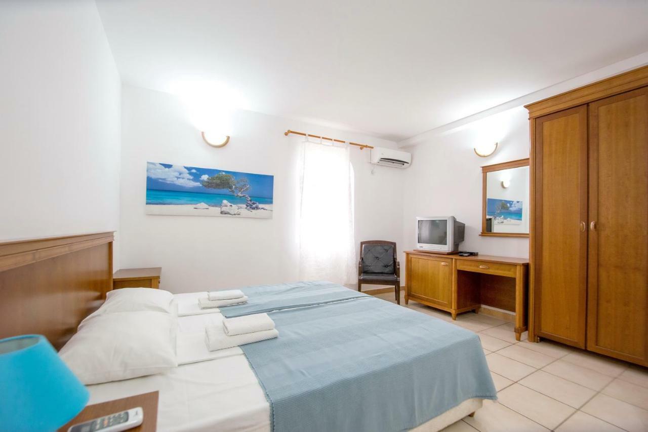بودفا Apartments & Rooms Nikolic المظهر الخارجي الصورة