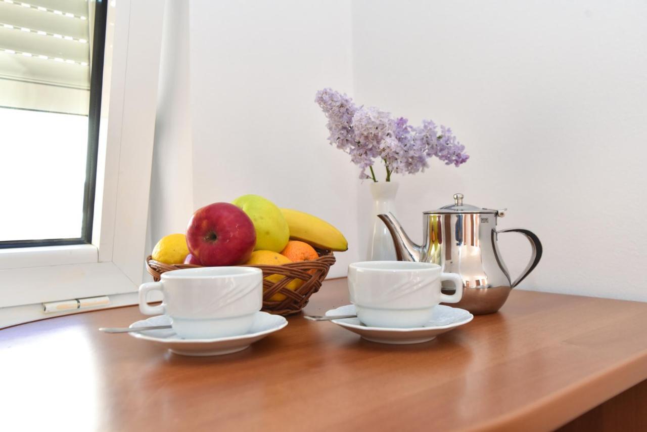 بودفا Apartments & Rooms Nikolic المظهر الخارجي الصورة